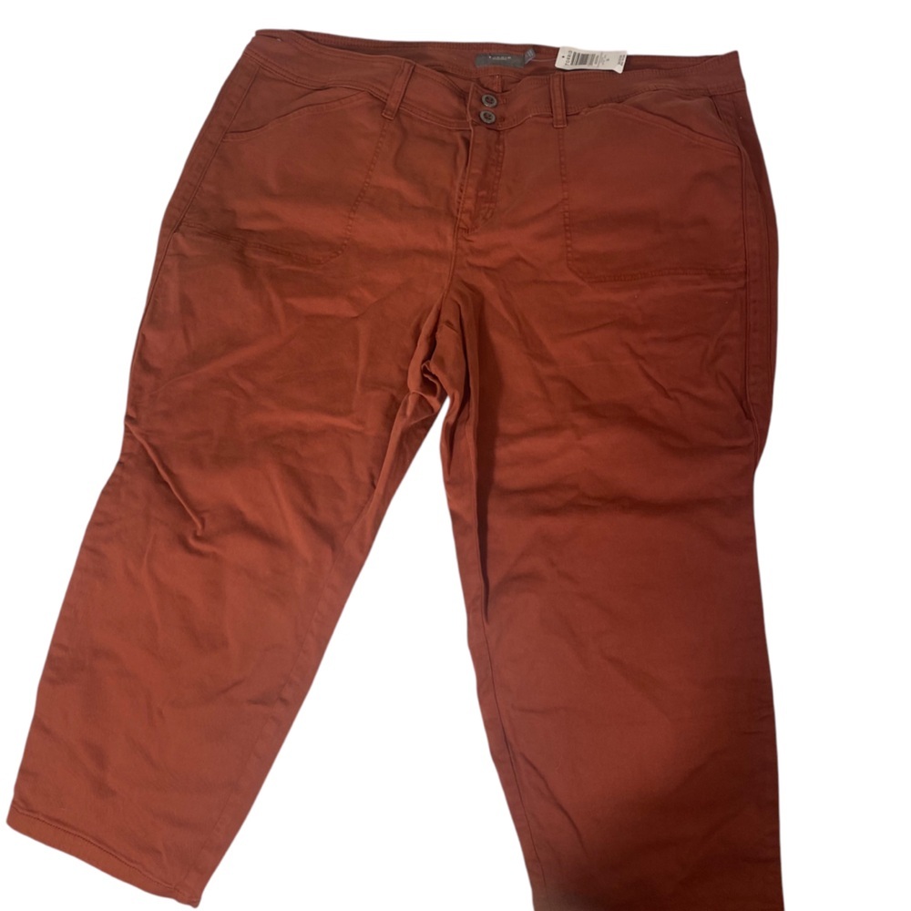 Torrid Crop Aviator Twill Midrise Pants in Fire Brick Sz 24 NWT